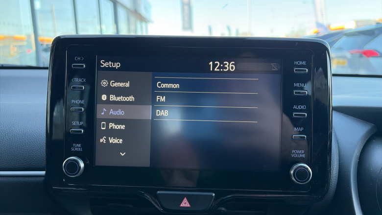 Toyota Yaris 1.5 Hybrid Design 5dr CVT Hybrid Hatchback